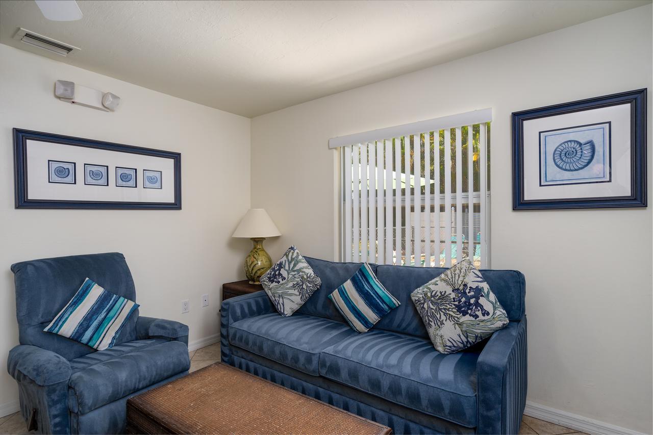 Gulf Breeze Condos Fort Myers Beach Exterior foto
