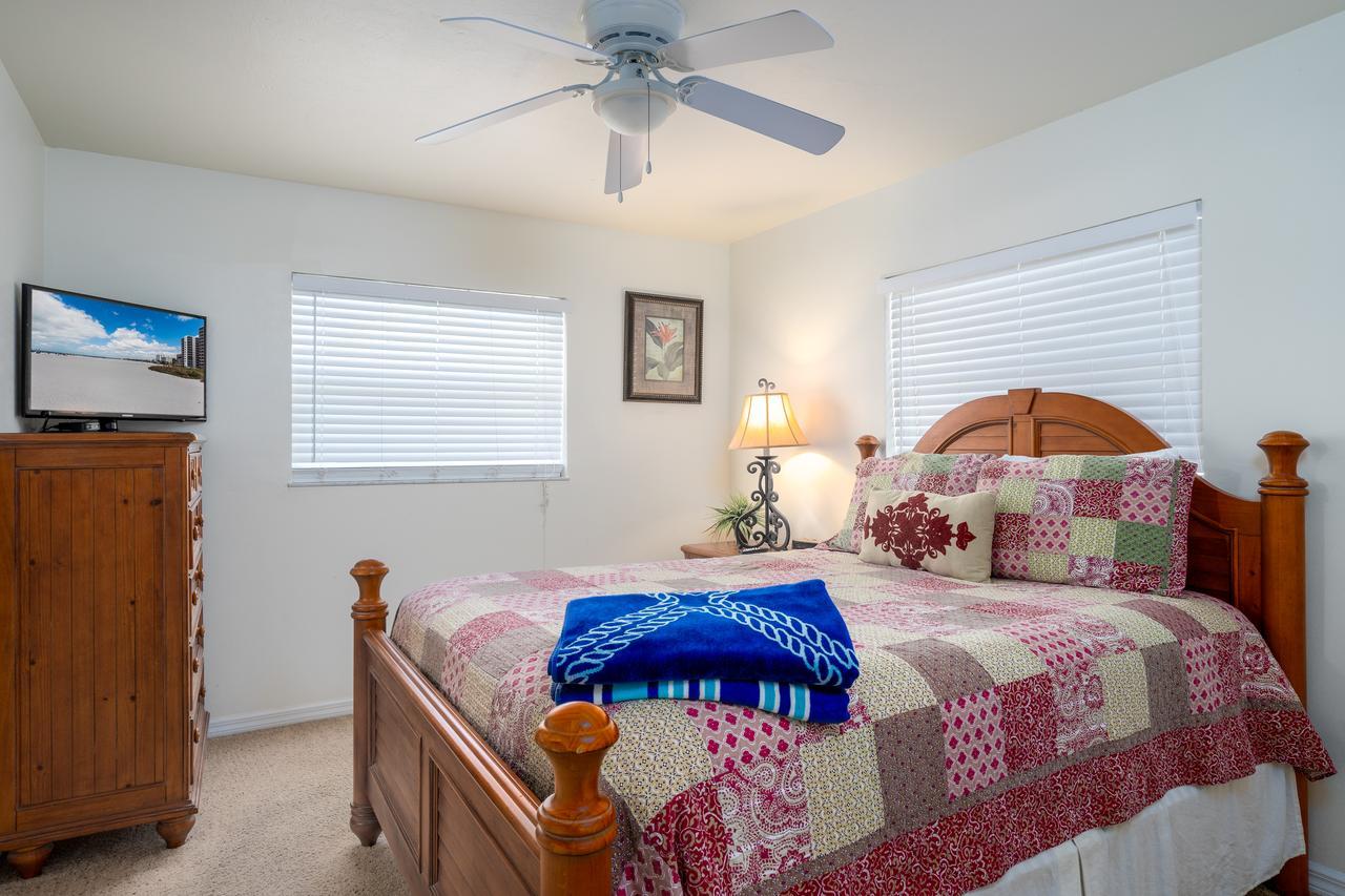 Gulf Breeze Condos Fort Myers Beach Exterior foto